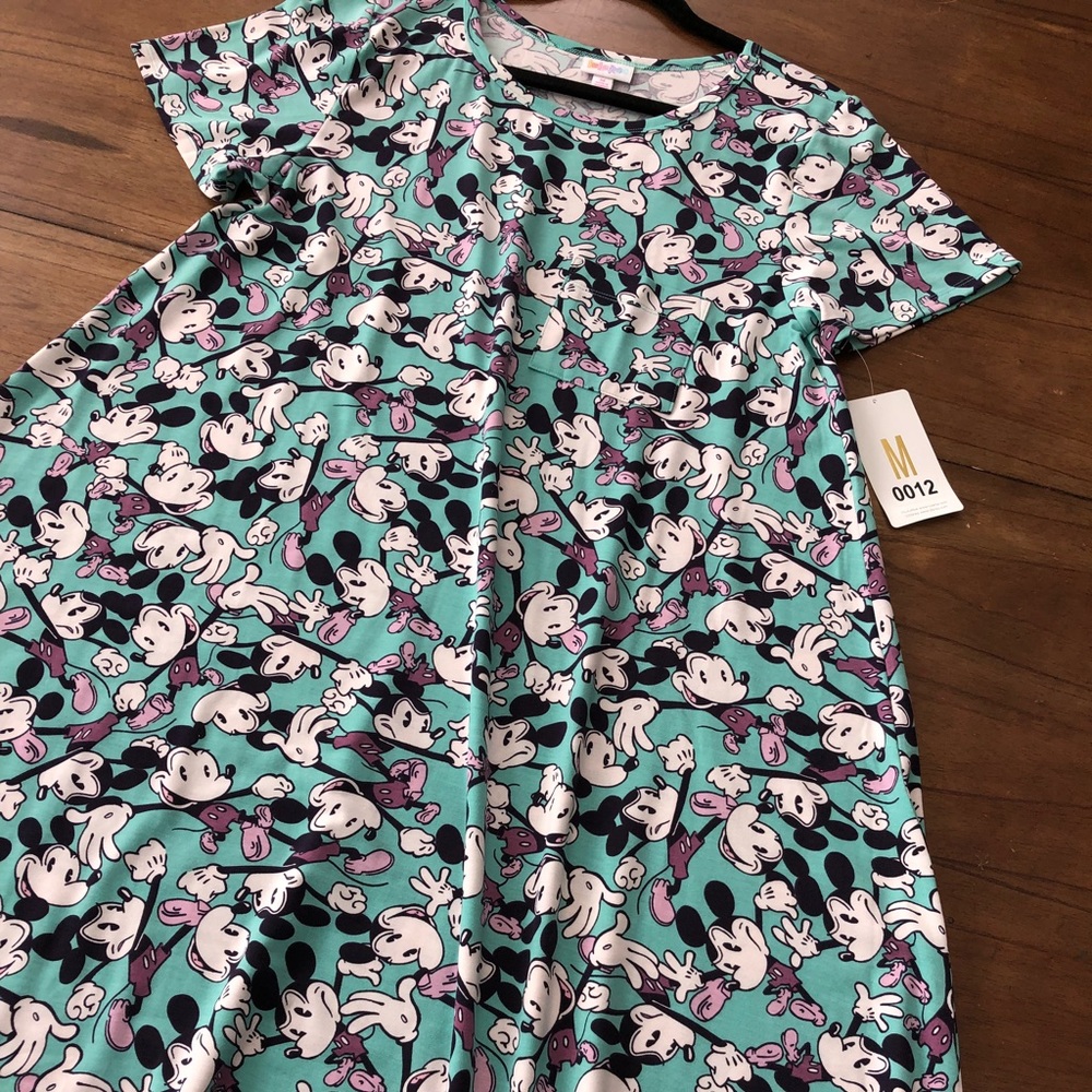 Lularoe Carly